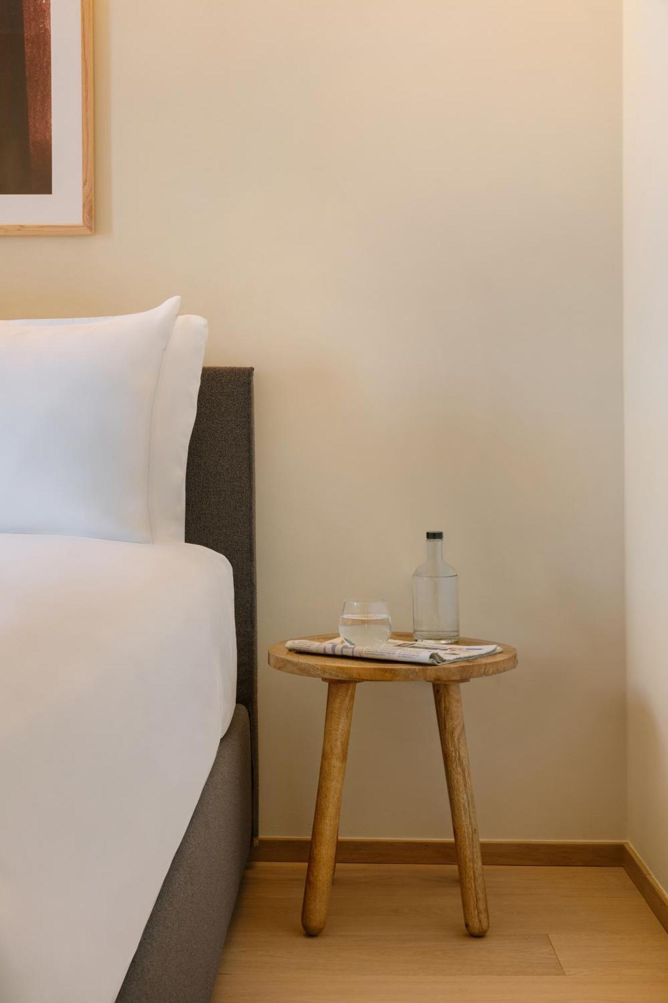 Sonder Manzoni Aparthotel Milan Ruang foto