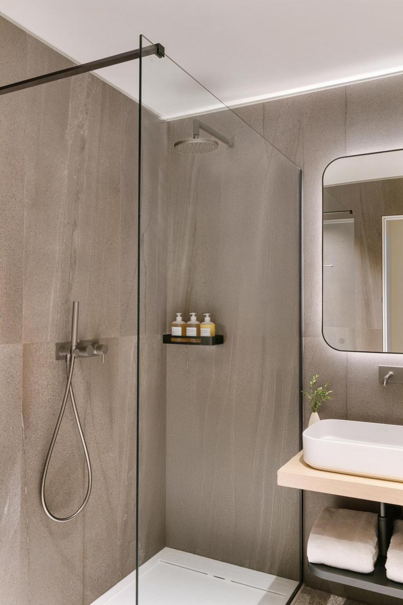 Sonder Manzoni Aparthotel Milan Bagian luar foto