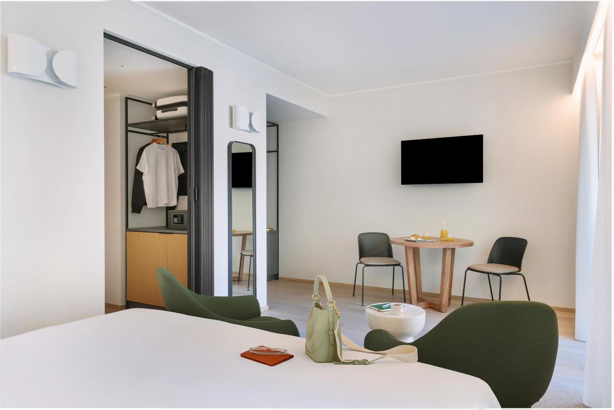 Sonder Manzoni Aparthotel Milan Ruang foto