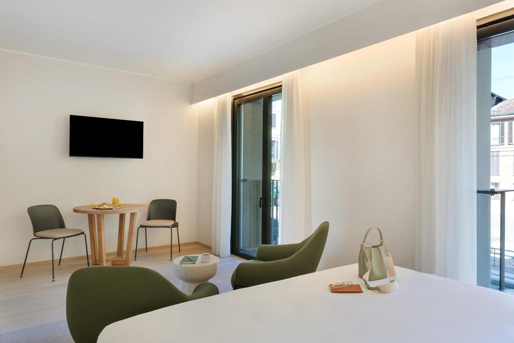 Sonder Manzoni Aparthotel Milan Bagian luar foto