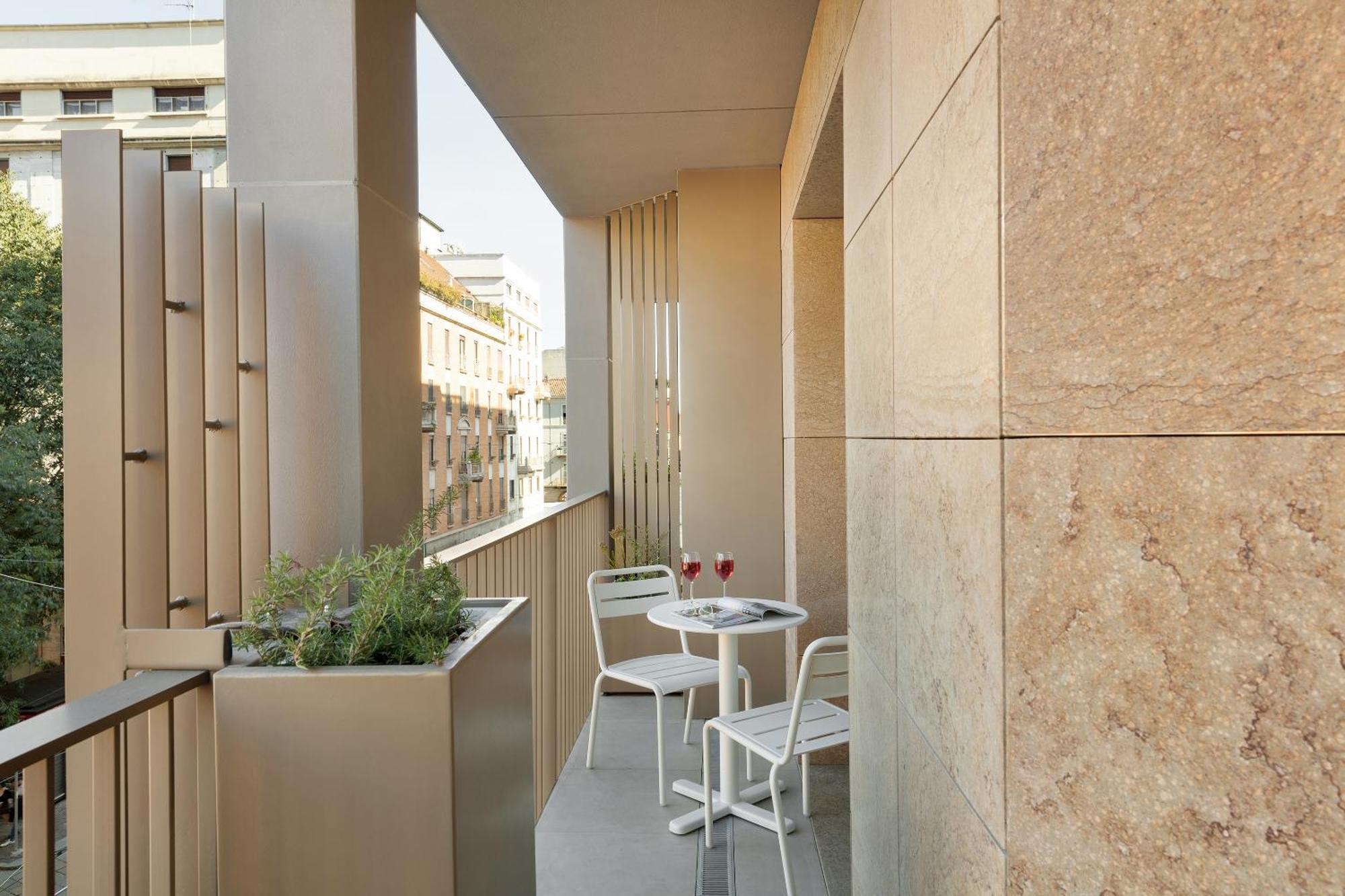 Sonder Manzoni Aparthotel Milan Bagian luar foto
