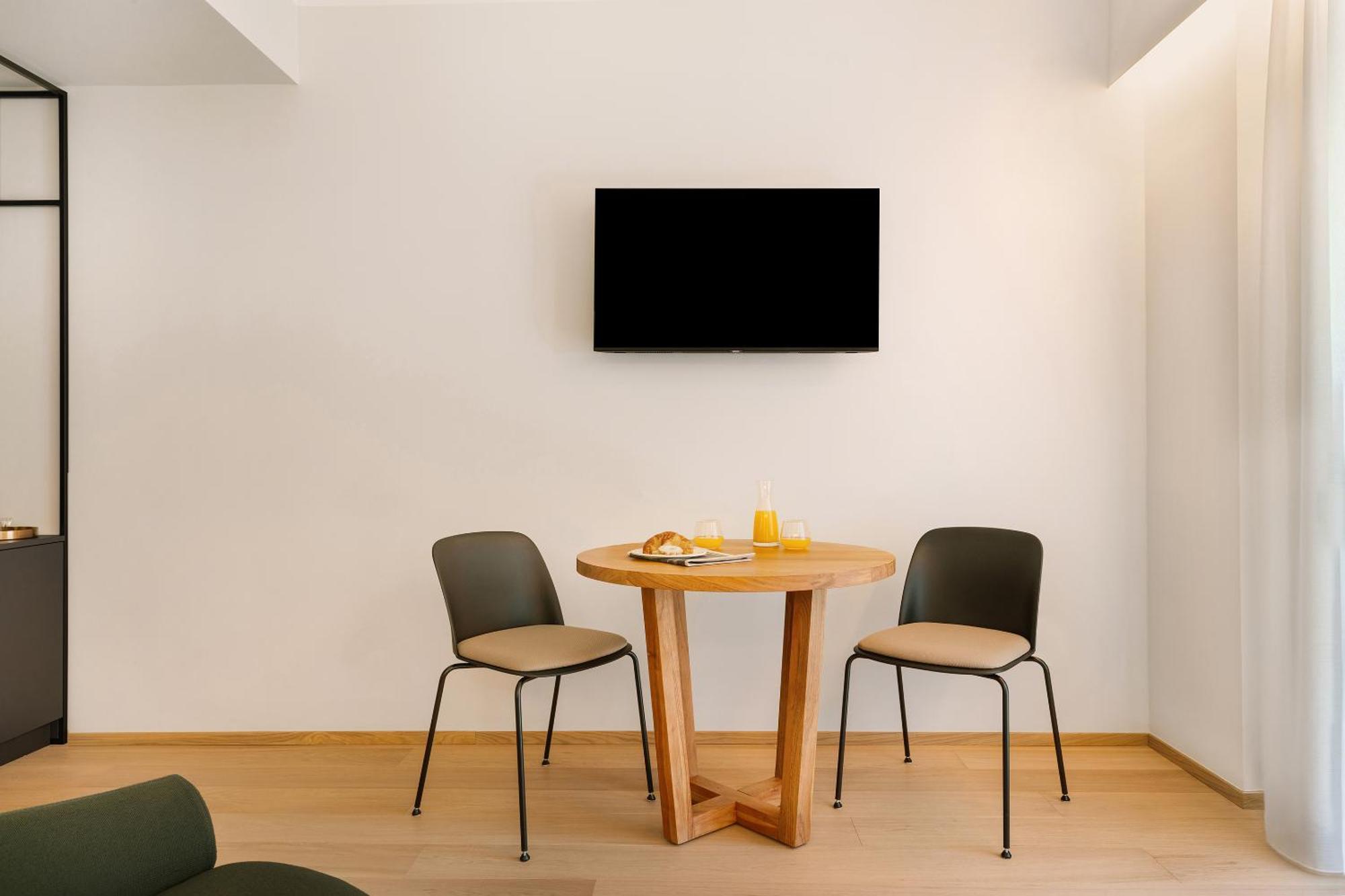 Sonder Manzoni Aparthotel Milan Bagian luar foto