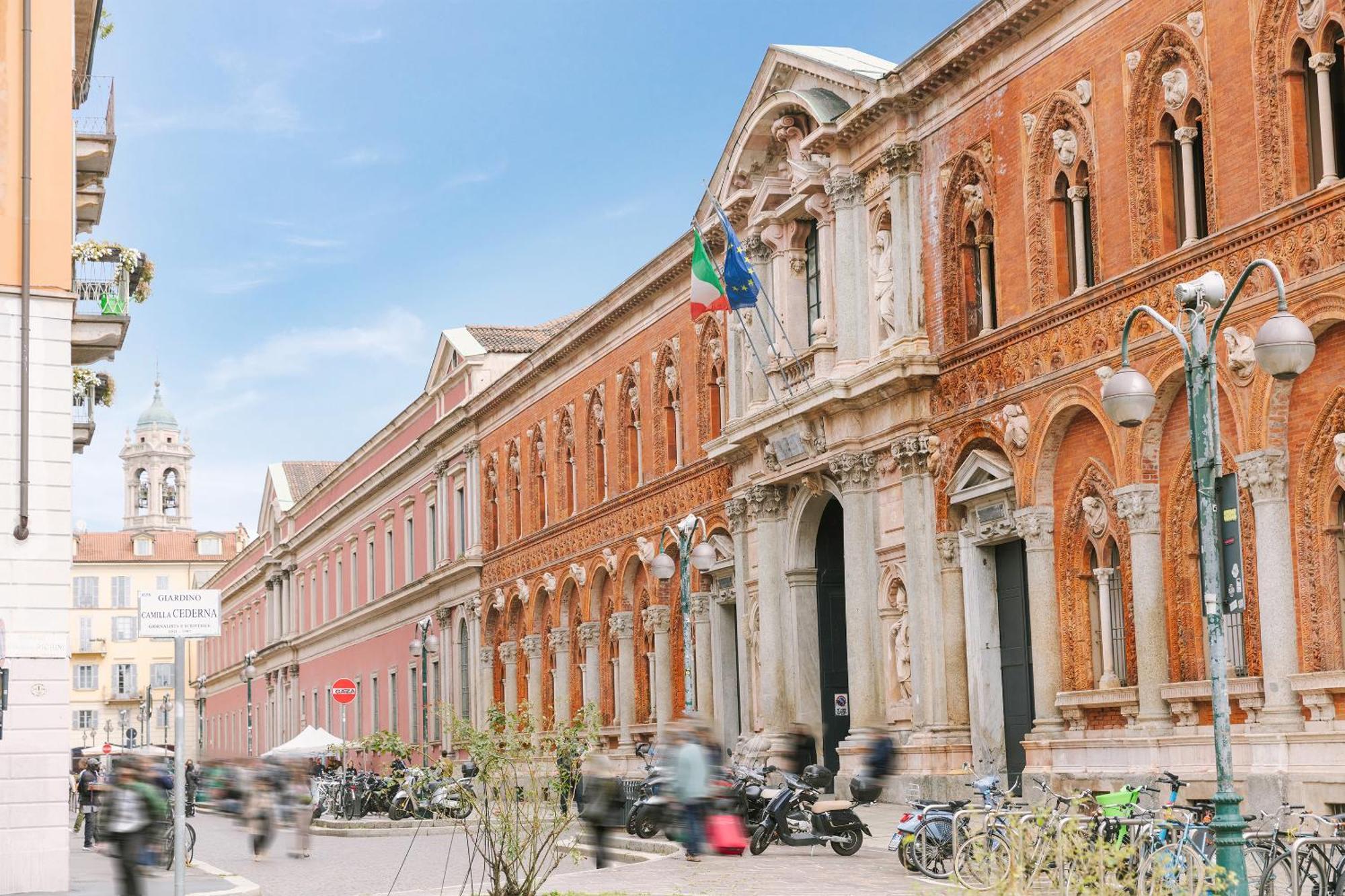 Sonder Manzoni Aparthotel Milan Bagian luar foto